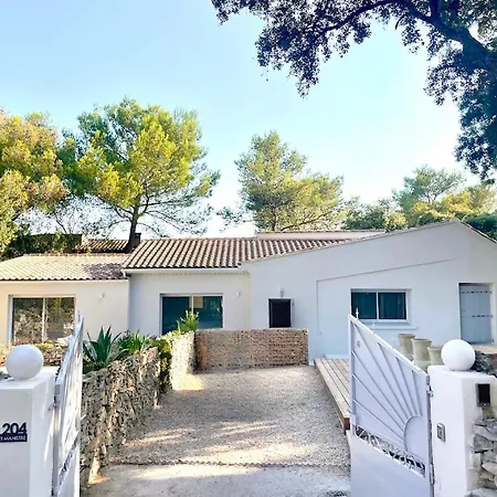 Clos Mahistre, 4 Etoiles, Clim & Piscine Nimes