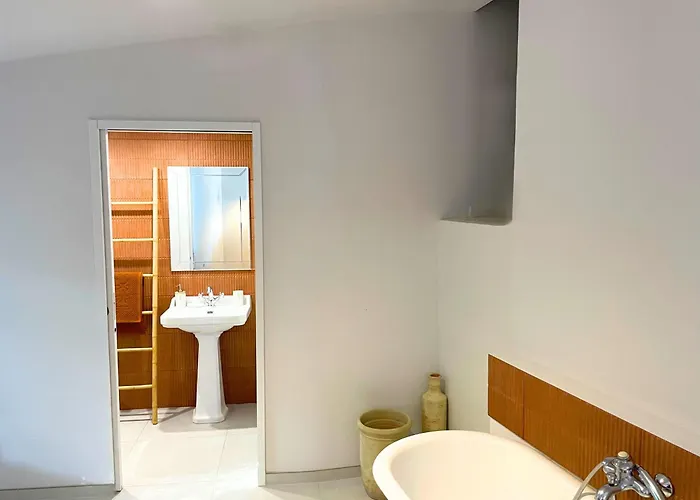 Clos Mahistre, 4 Etoiles, Clim & Piscine * Νιμ