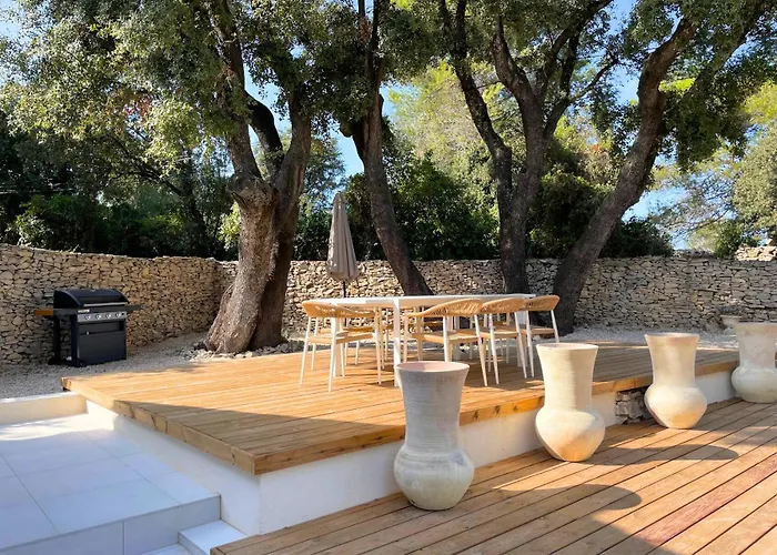 Διαμέρισμα Clos Mahistre, 4 Etoiles, Clim & Piscine Νιμ