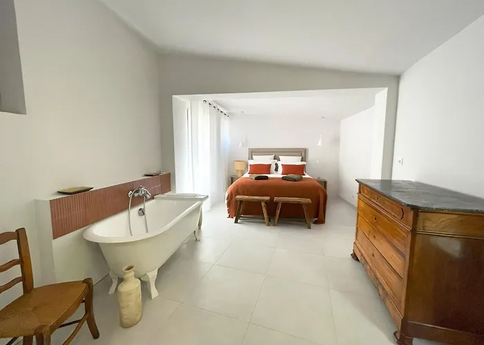 Clos Mahistre, 4 Etoiles, Clim & Piscine Διαμέρισμα Νιμ